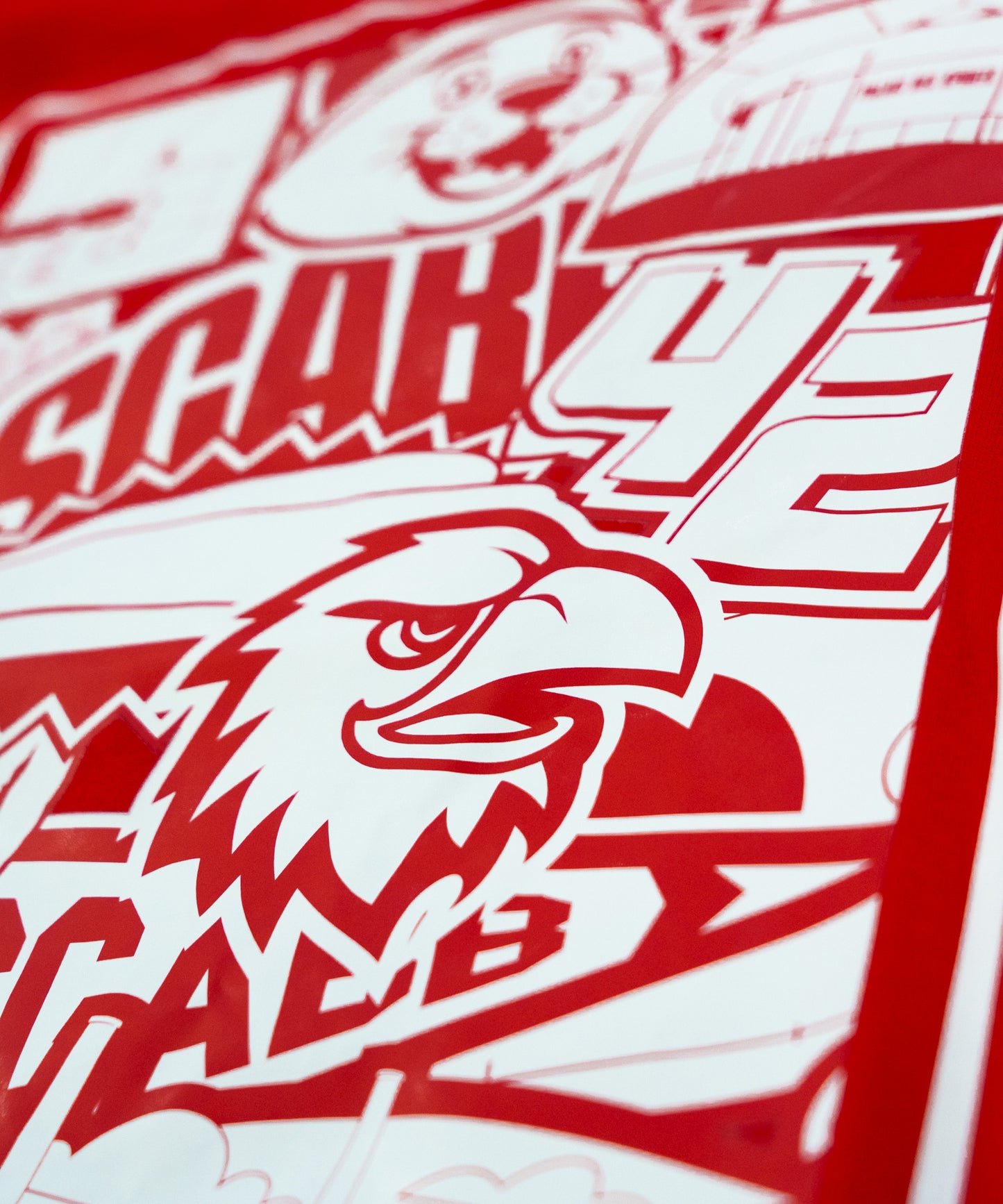 T-SHIRT ROUGE MOTIF
